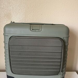 Beis olive green mini roller